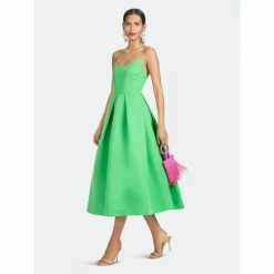 Sachin & Babi Audra Dress - Kelly Green Dresses 7 Sachin & Babi Audra Dress - Kelly Green Dresses -Sachin & Babi Shop unnamed file 562