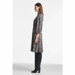 Sachin & Babi Lyla Dress Dresses Natural Cheetah 7 Sachin & Babi Lyla Dress Dresses Natural Cheetah -Sachin & Babi Shop unnamed file 817