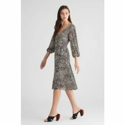 Sachin & Babi Lyla Dress Dresses Natural Cheetah 9 Sachin & Babi Lyla Dress Dresses Natural Cheetah -Sachin & Babi Shop unnamed file 819