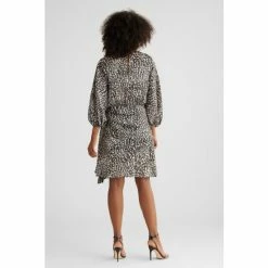 Sachin & Babi Sylvie Dress - Natural Cheetah - Final Sale Dresses 11 Sachin & Babi Sylvie Dress - Natural Cheetah - Final Sale Dresses -Sachin & Babi Shop unnamed file 874