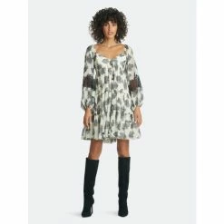 Sachin & Babi Shop -Sachin & Babi Shop unnamed file 896