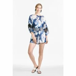 Sachin & Babi Charlotte Shorts Blue Ikat Floral -Sachin & Babi Shop unnamed file 902